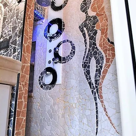 L'angolo Di Gaudi, Casa Mila